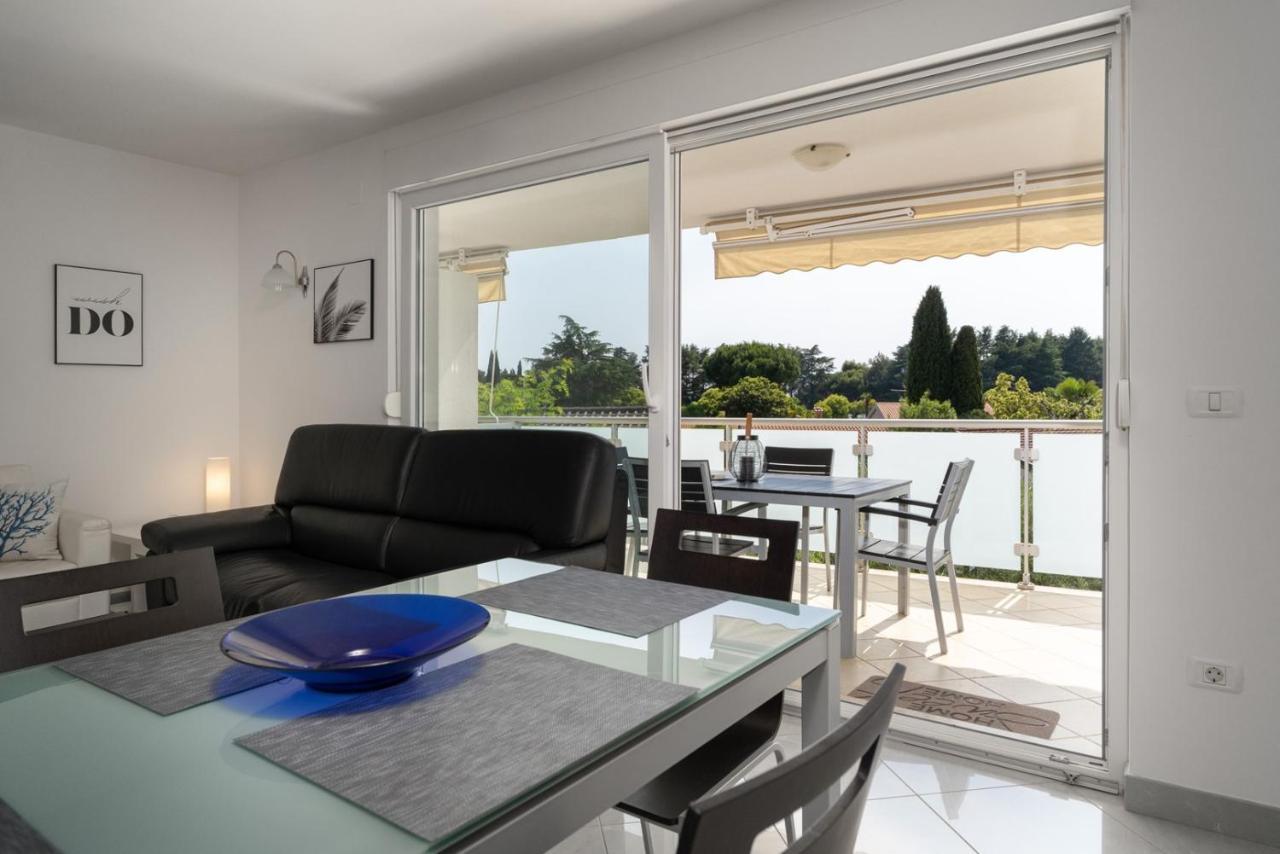 Apartment Sky By Seeadria Agency Novigrad  Exterior photo