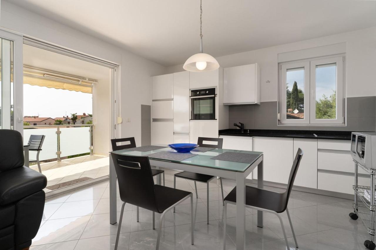 Apartment Sky By Seeadria Agency Novigrad  Exterior photo